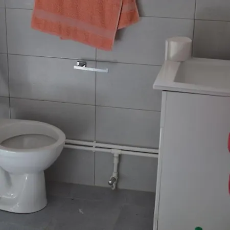 בית נופש Homes Biser Lopatnice