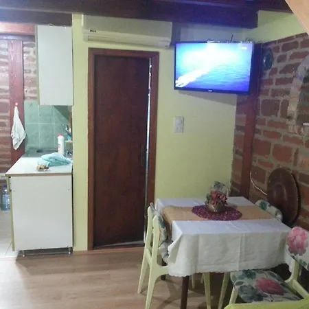 Homes Biser Lopatnice