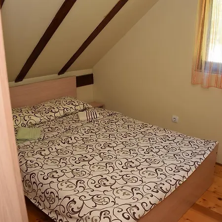 בית נופש Homes Biser Lopatnice